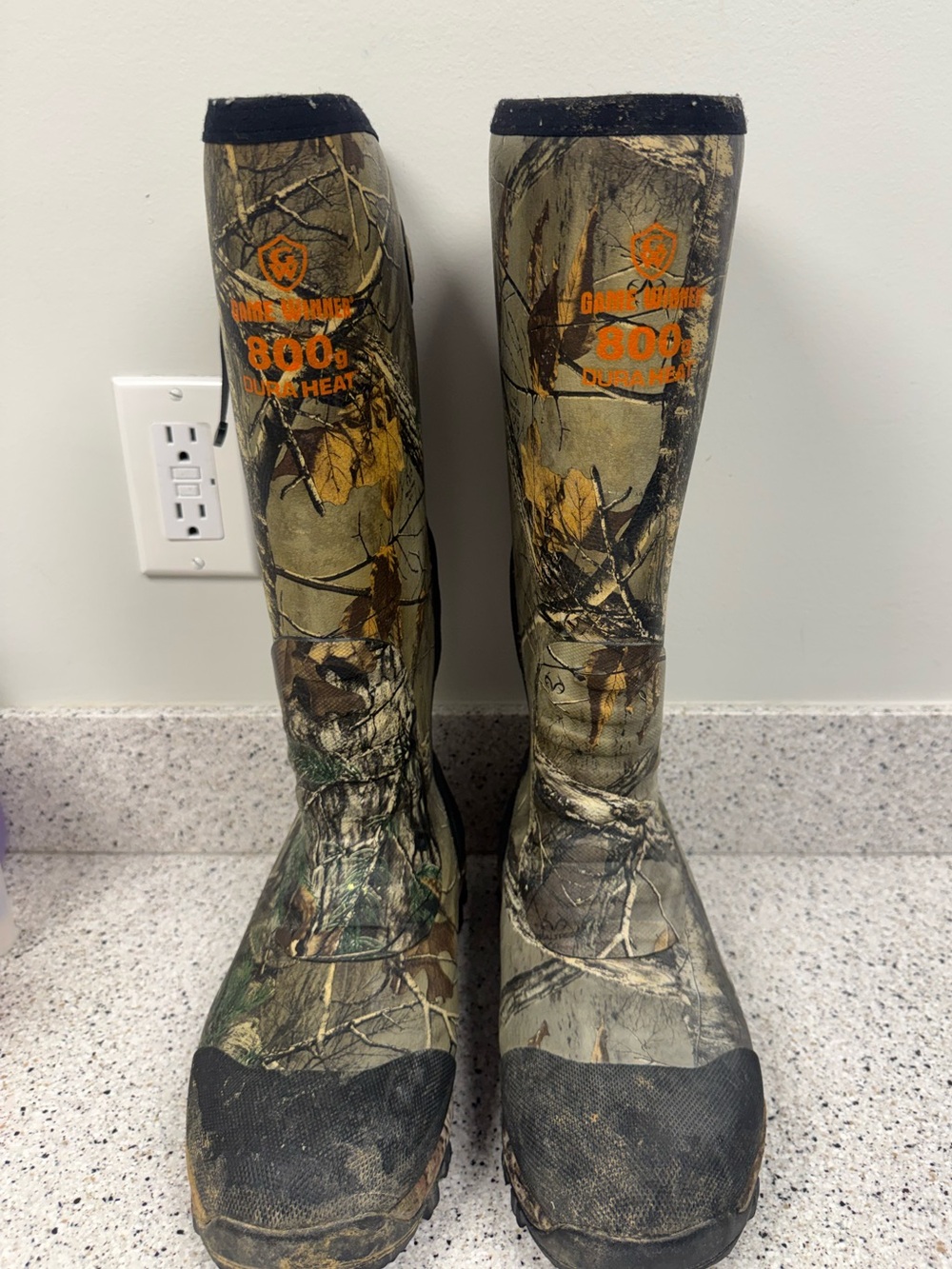 GAME WINNER Camo Boots size 7 unisex